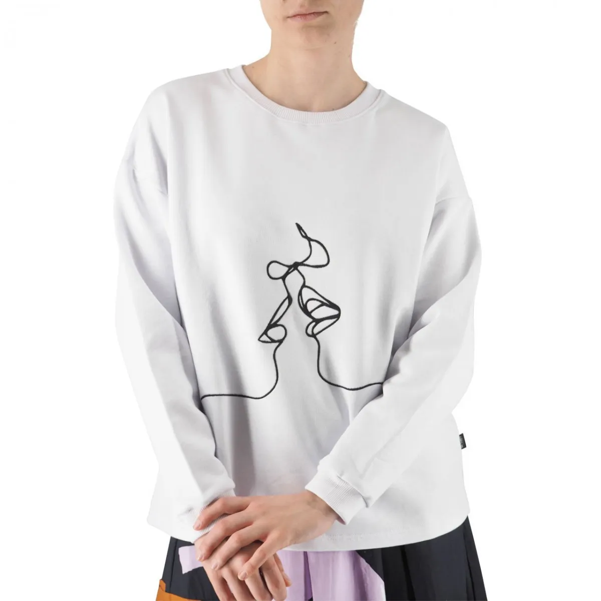 Oversized Embroidered Sweatshirt